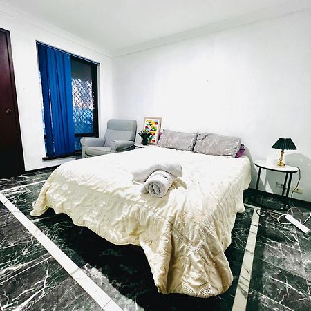 Affordable Beautiful Queen Bedroom Near City Swan River Fremantle University Perth Exteriér fotografie