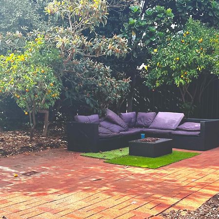 Affordable Beautiful Queen Bedroom Near City Swan River Fremantle University Perth Exteriér fotografie