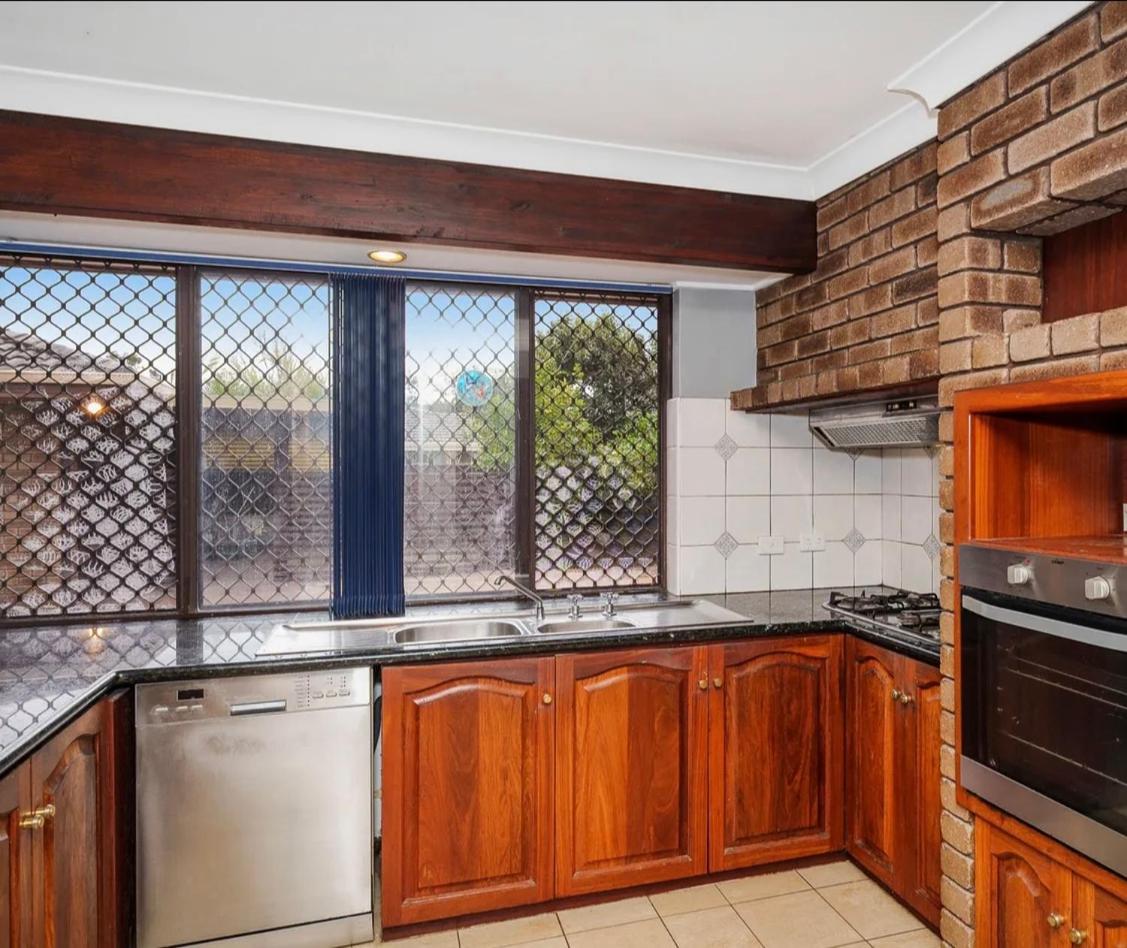 Affordable Beautiful Queen Bedroom Near City Swan River Fremantle University Perth Exteriér fotografie