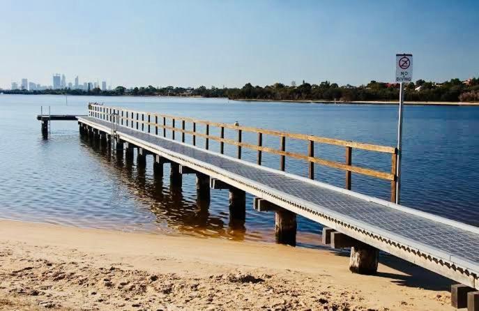Affordable Beautiful Queen Bedroom Near City Swan River Fremantle University Perth Exteriér fotografie